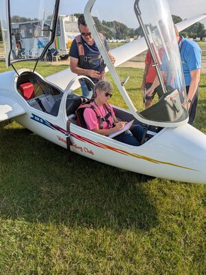 Gliding social